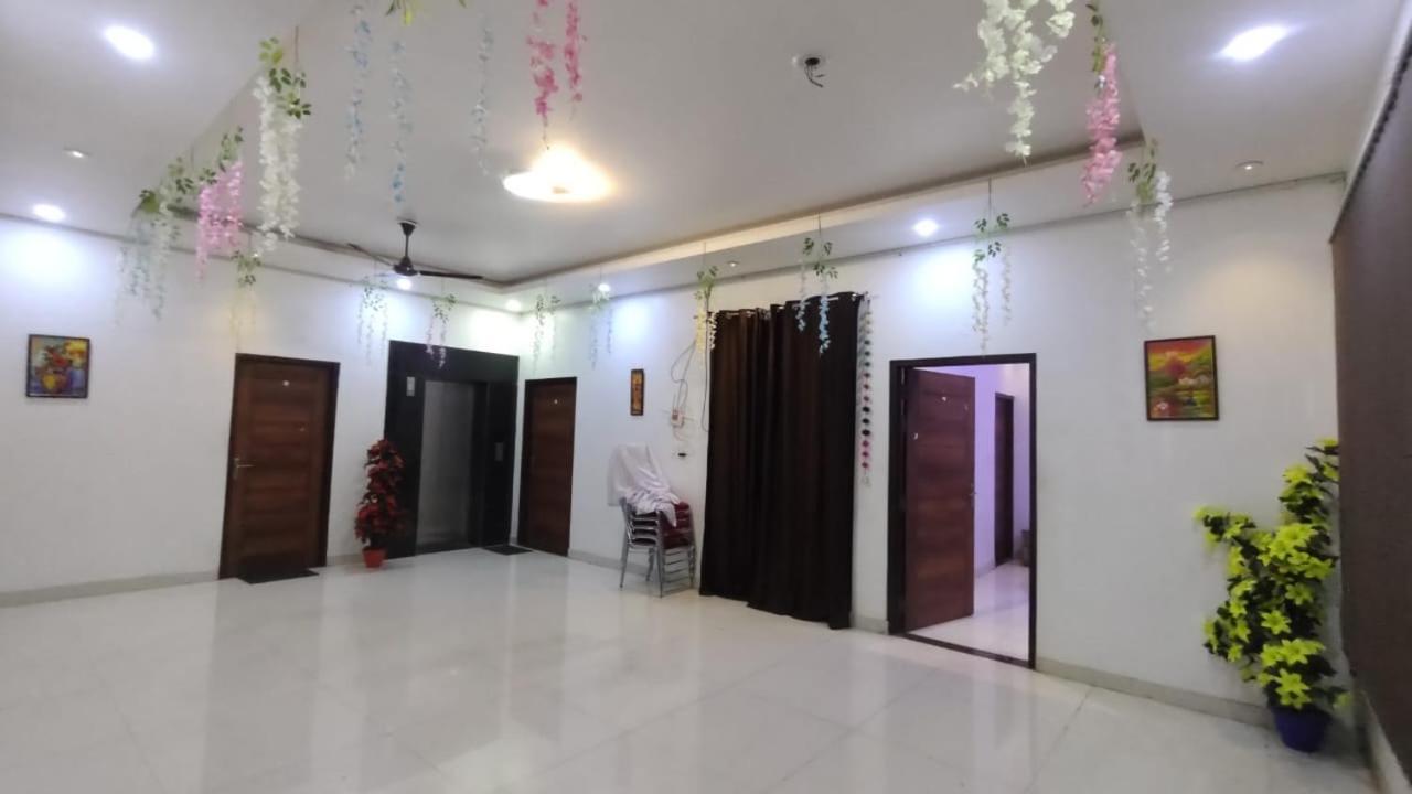 Mauji'S Villa Hotel & Guest House Prayagraj Exterior photo