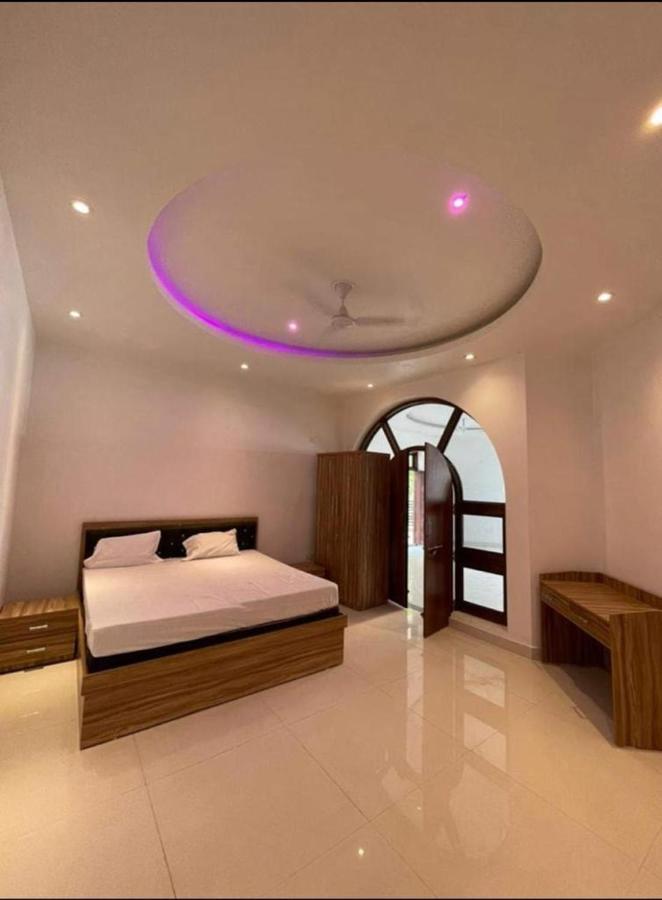 Mauji'S Villa Hotel & Guest House Prayagraj Exterior photo