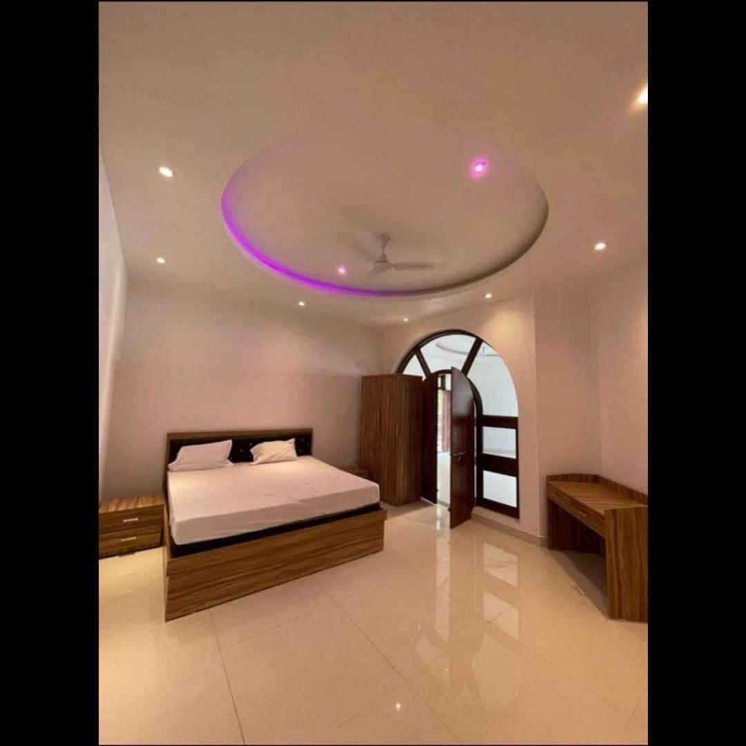 Mauji'S Villa Hotel & Guest House Prayagraj Exterior photo