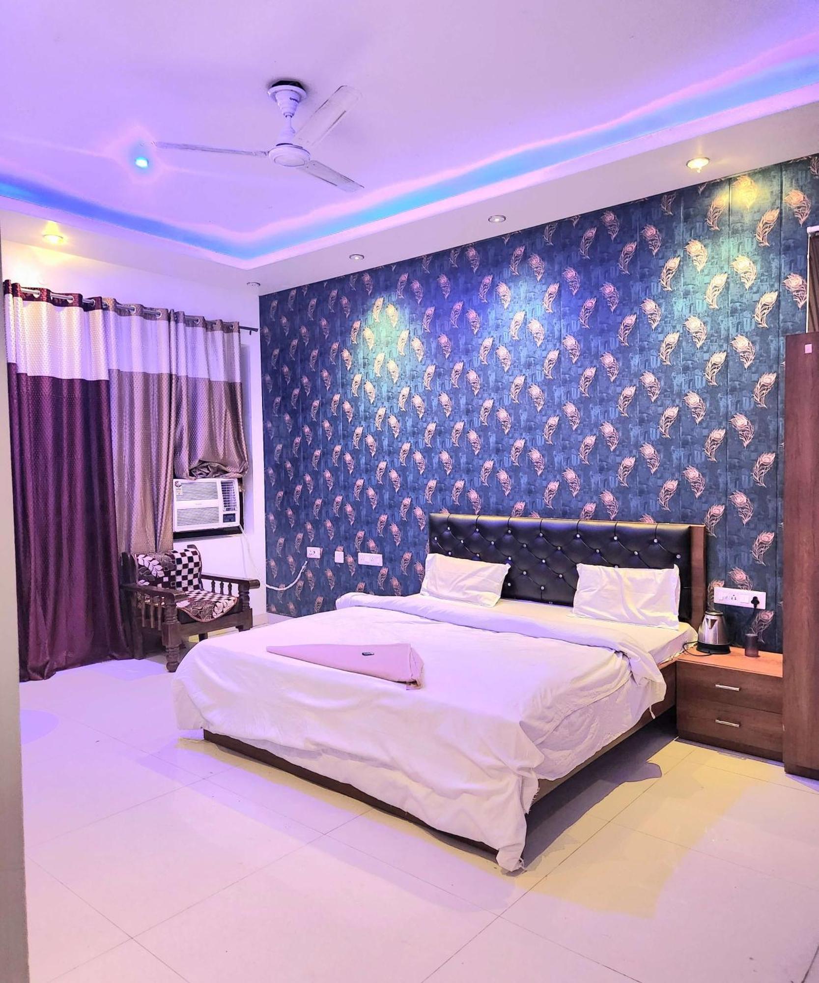 Mauji'S Villa Hotel & Guest House Prayagraj Exterior photo